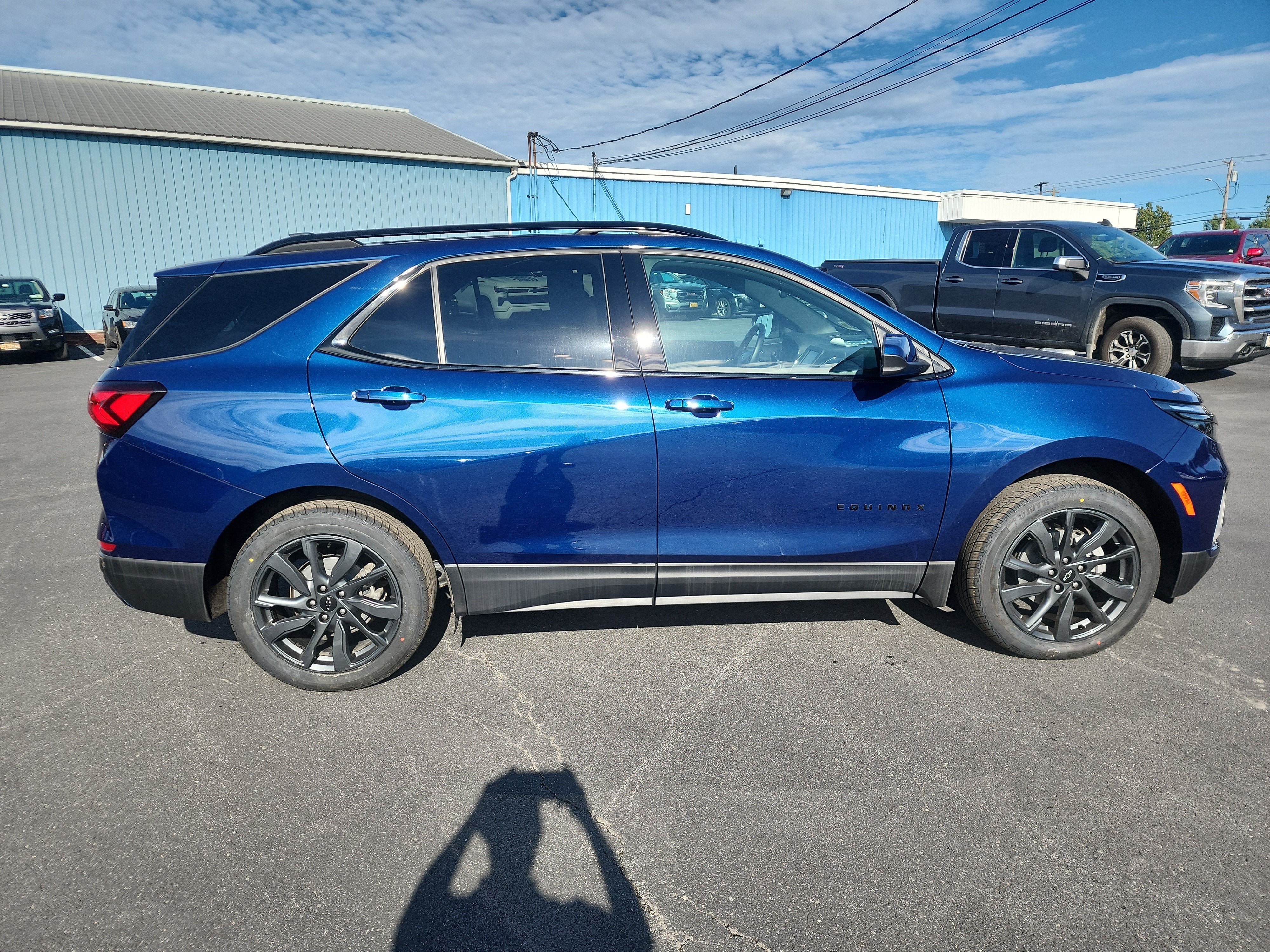 2023 Chevrolet Equinox RS