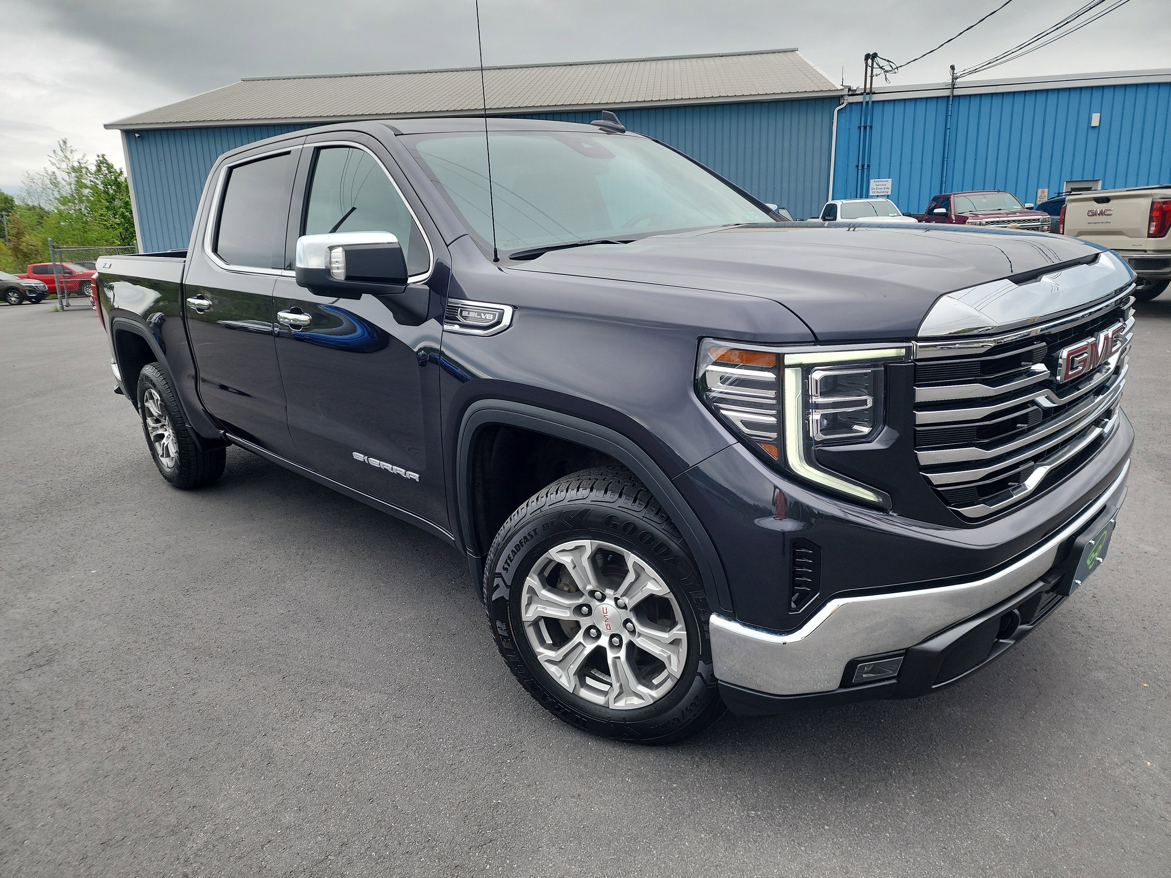 2023 GMC Sierra 1500 SLT