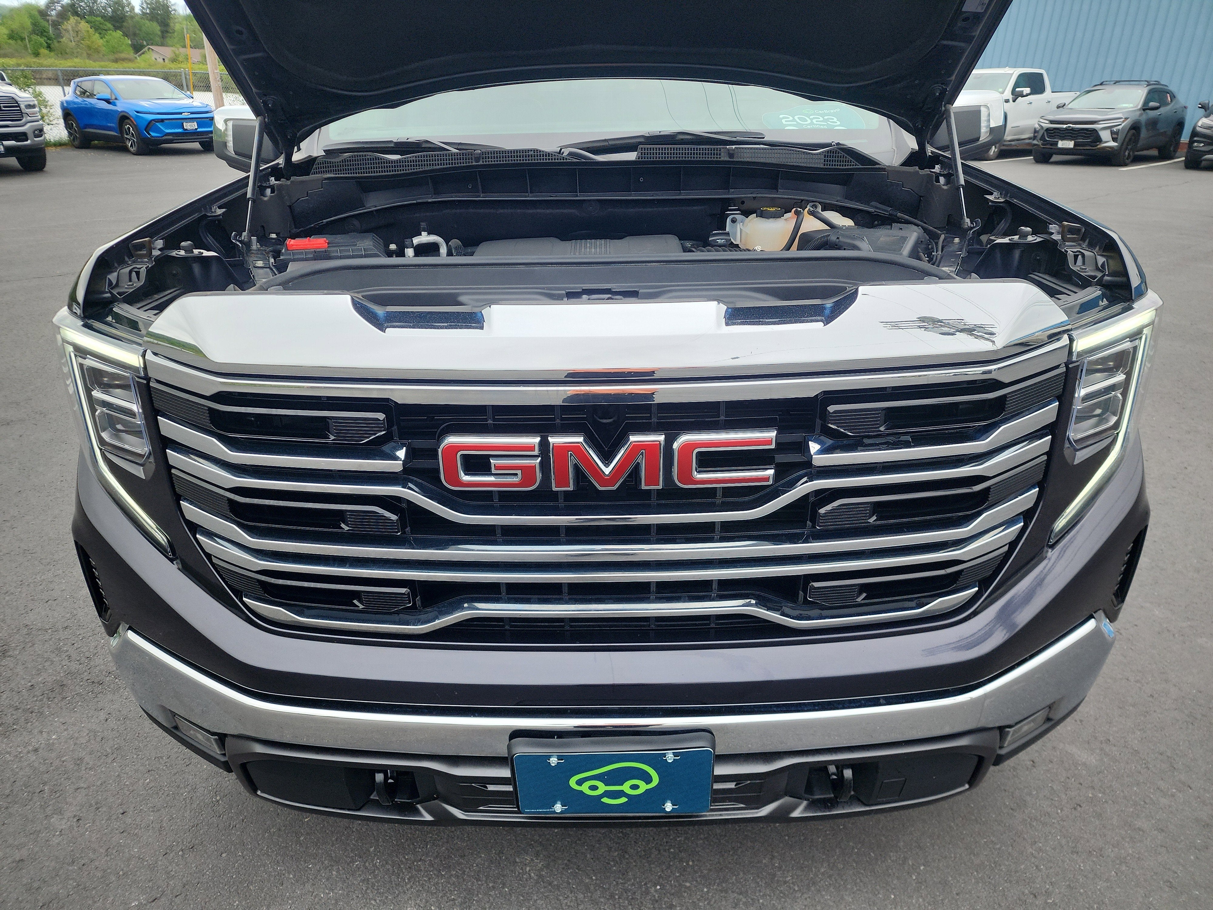 2023 GMC Sierra 1500 SLT