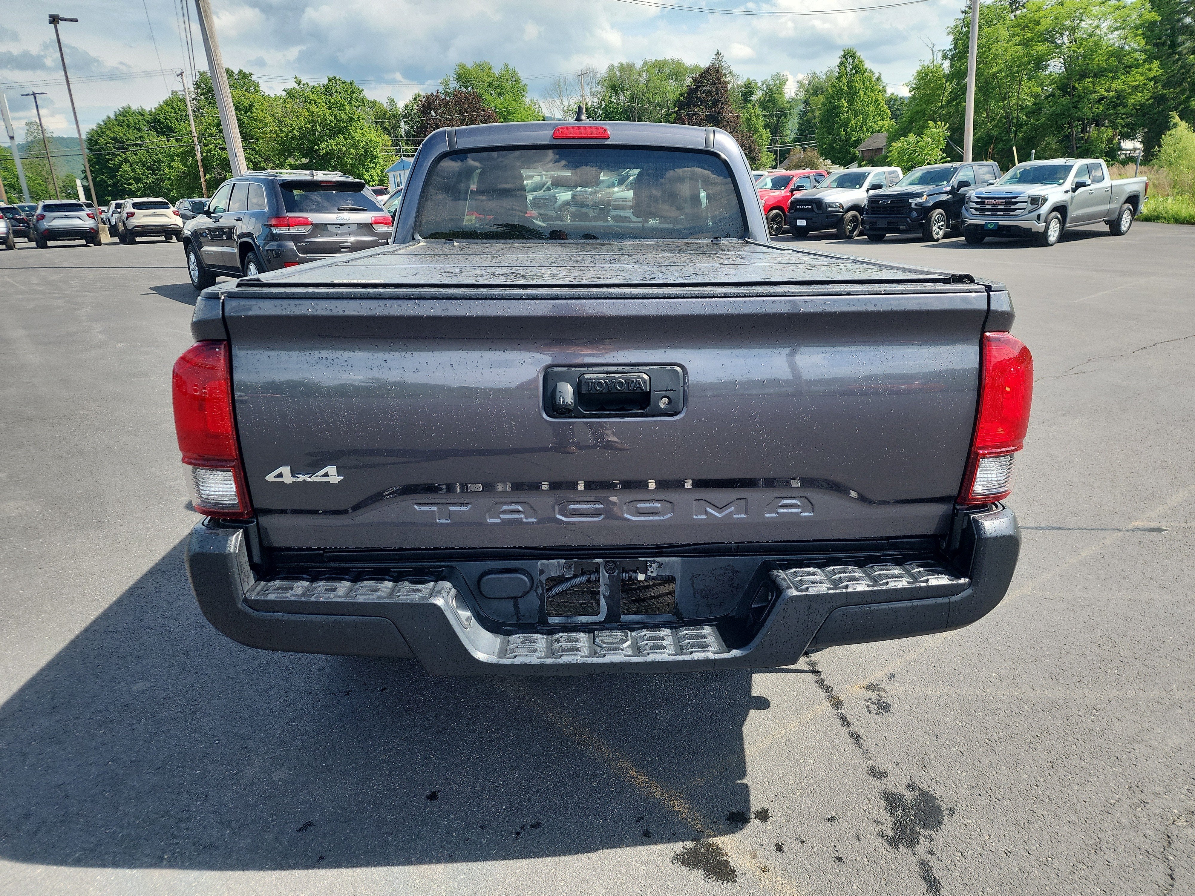 2021 Toyota Tacoma SR