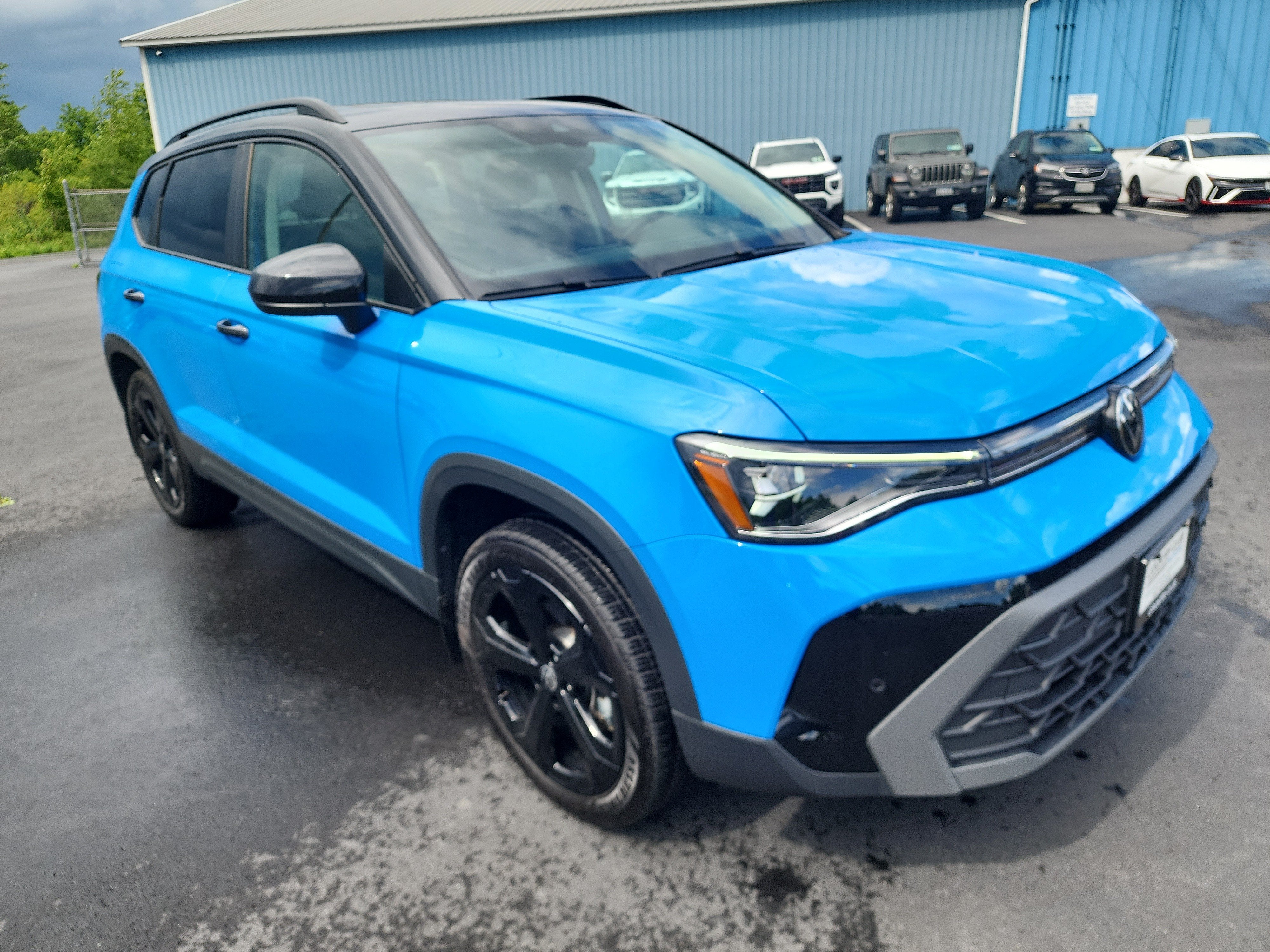 2025 Volkswagen Taos 1.5T SE Black