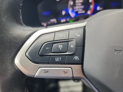 2025 Volkswagen Taos 1.5T SE Black