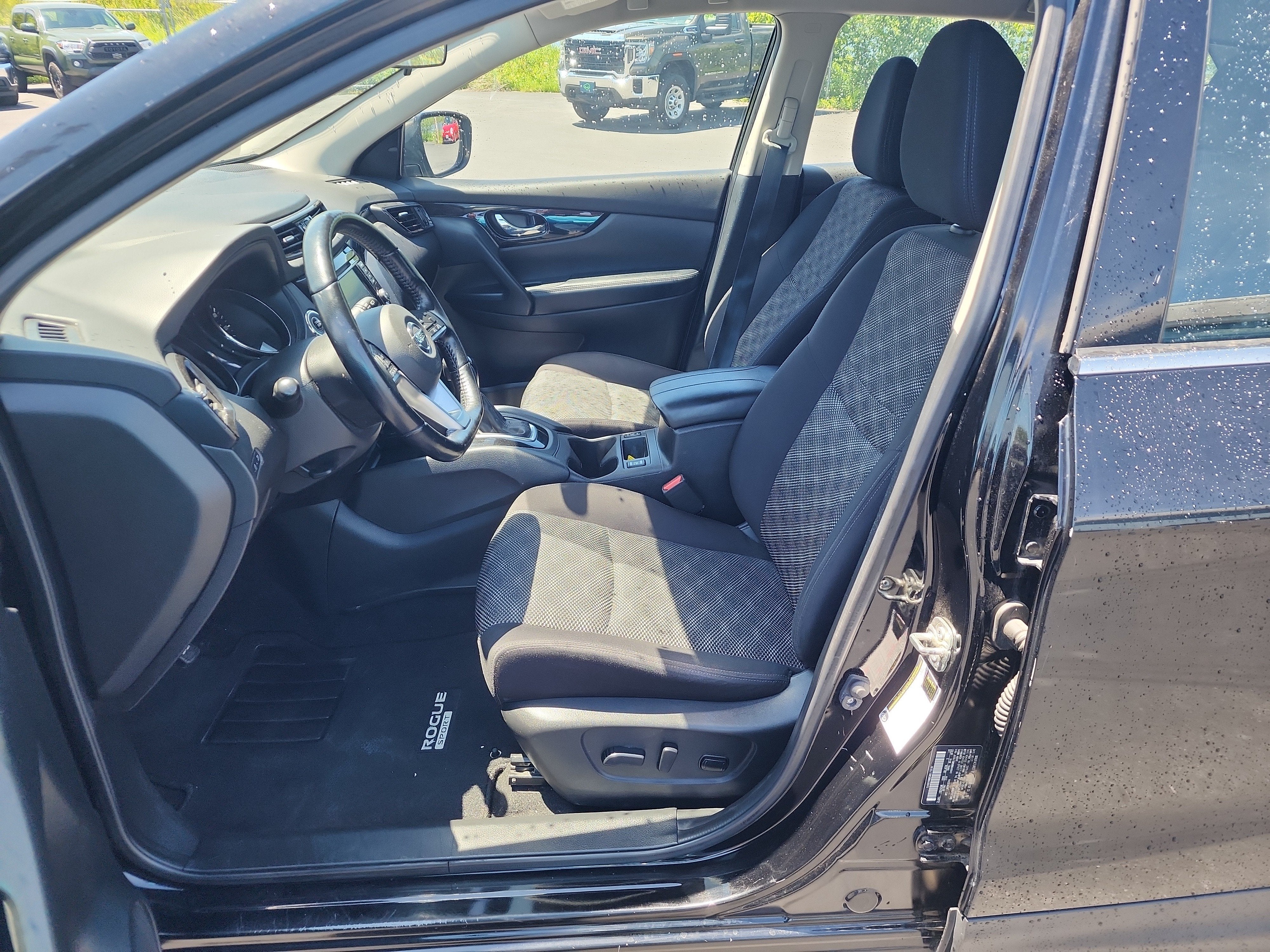 2021 Nissan Rogue Sport SV AWD Xtronic CVT
