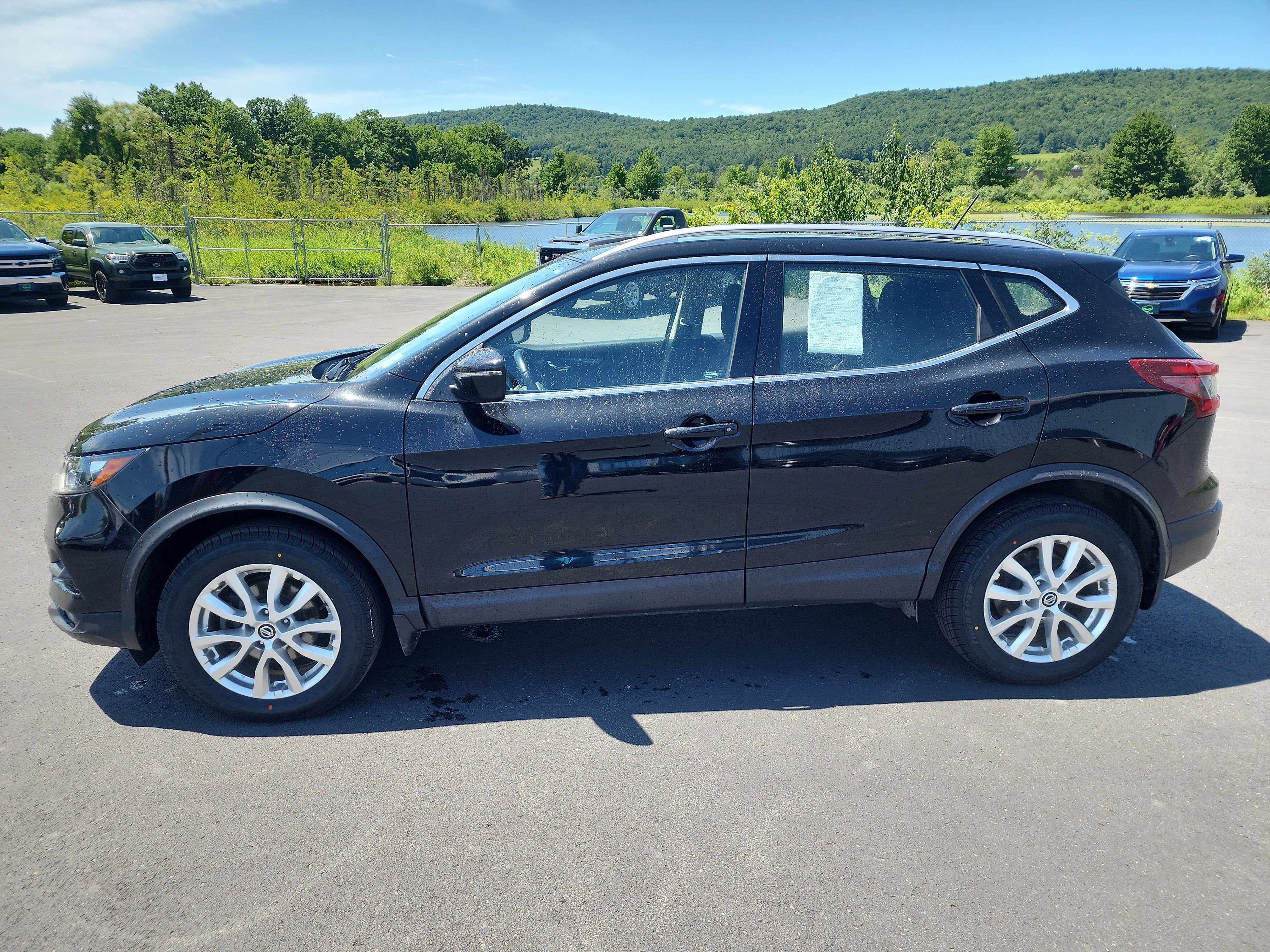 2021 Nissan Rogue Sport SV AWD Xtronic CVT
