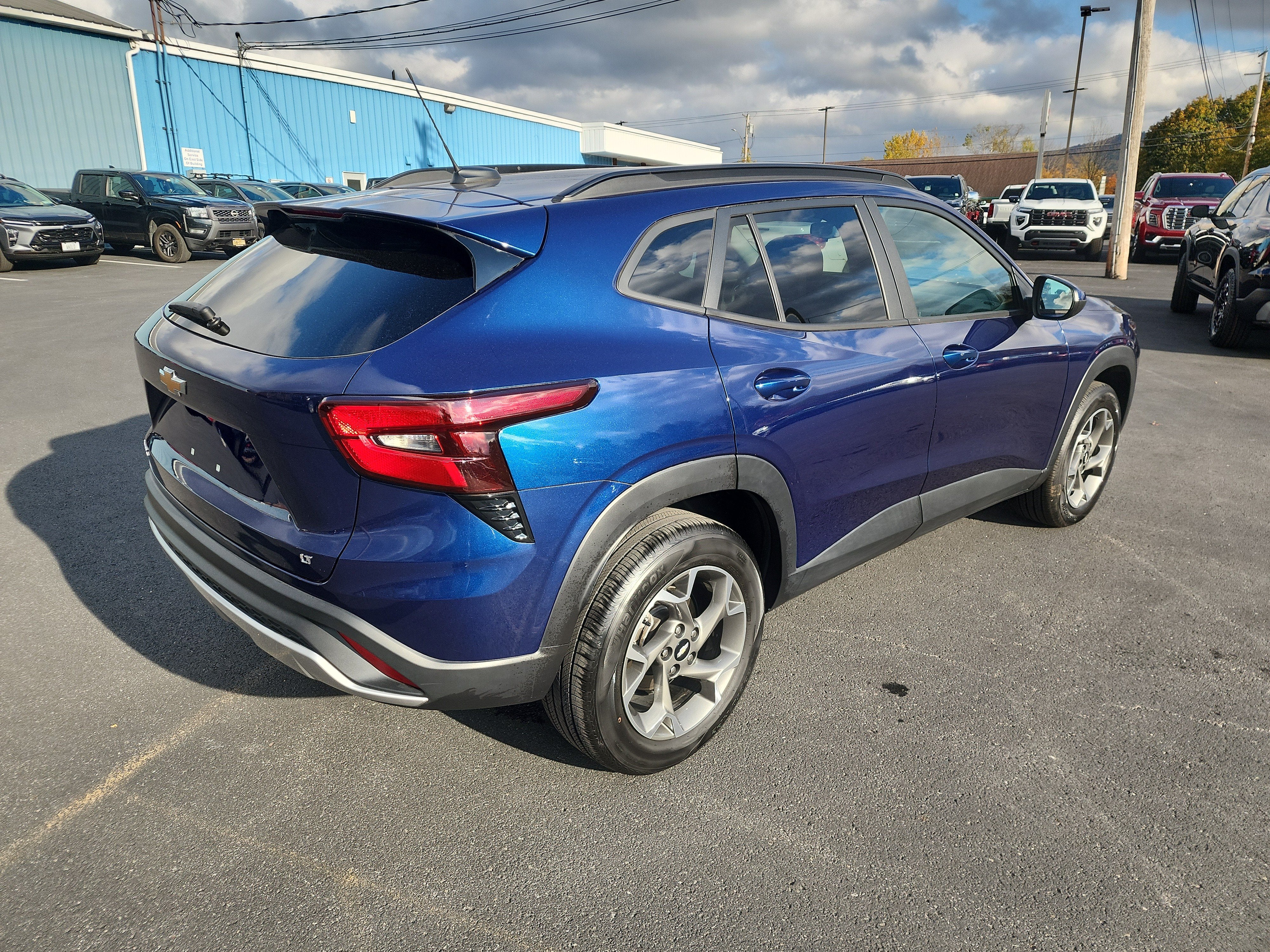 2024 Chevrolet Trax LT